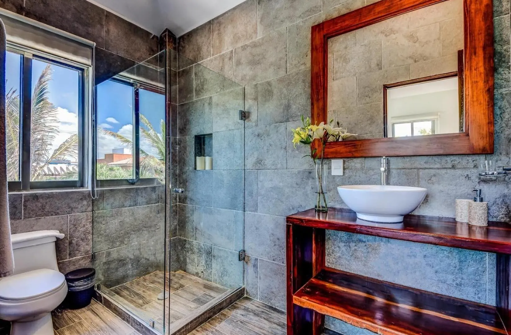 Sofi Beachfront Villa In Tankah Bay! Chacalal