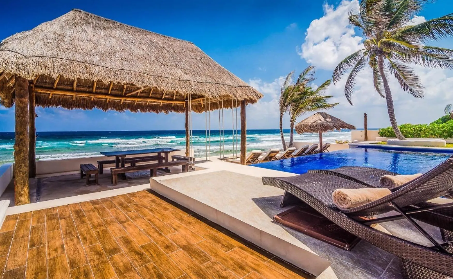 Sofi Beachfront Villa In Tankah Bay! Chacalal
