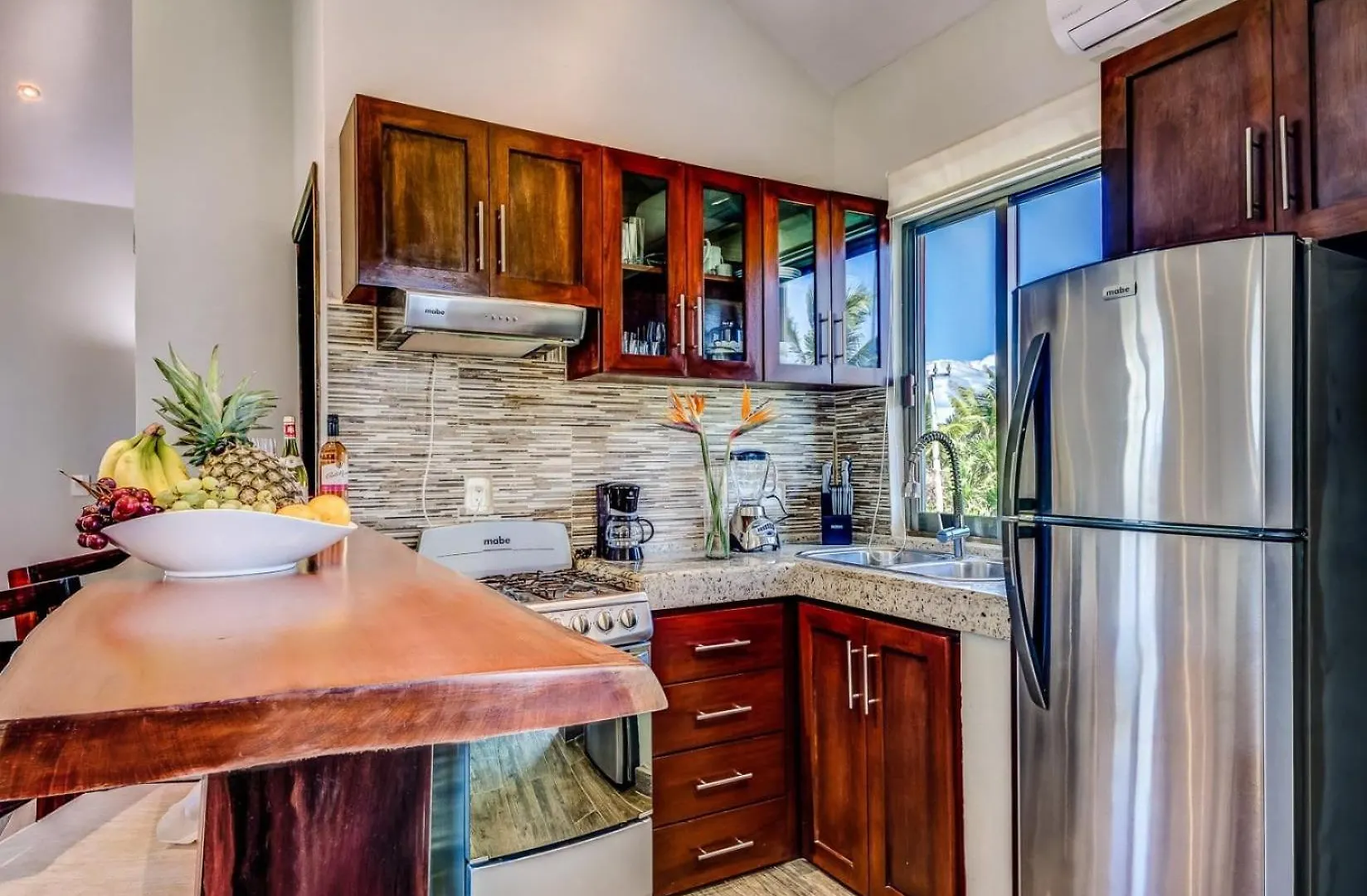 Sofi Beachfront Villa In Tankah Bay! Chacalal