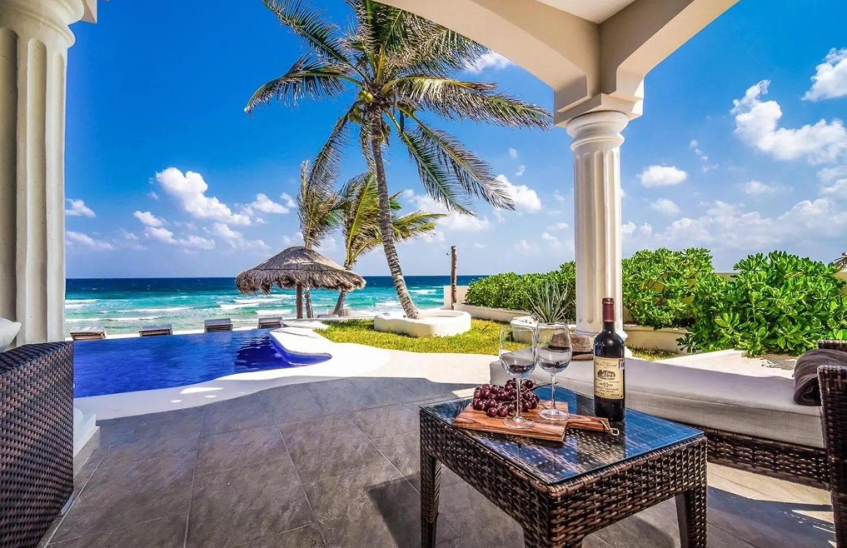 Sofi Beachfront Villa In Tankah Bay! Chacalal